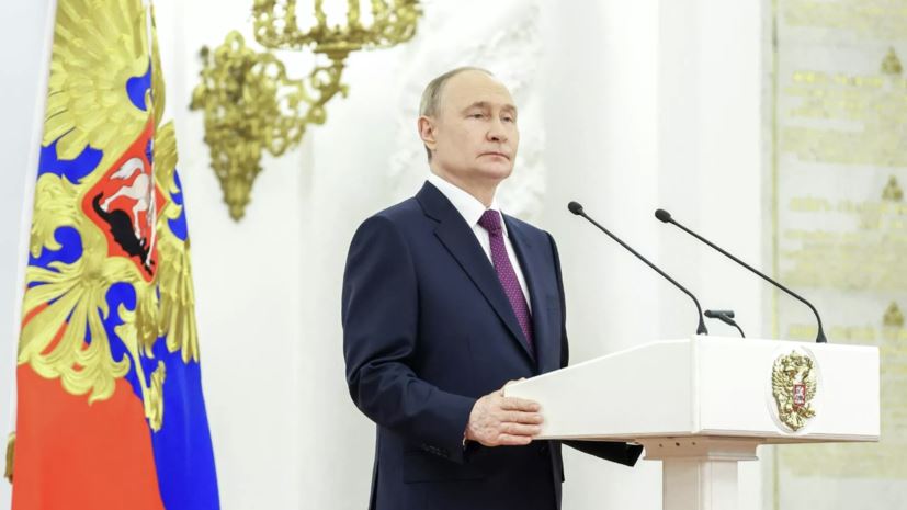 Путин разрешил размещать рекламу на космических объектах