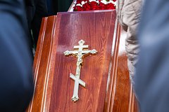 Тело восьмилетней россиянки почти две недели пролежало в холодильном доме в селе без морга