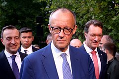 Канцлер Германии начал «крестовый поход» на фон дер Ляйен