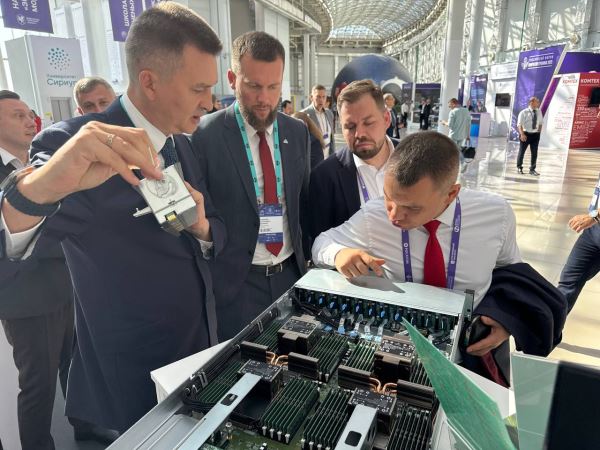 Исследование OCS показало, что серверы на российских процессорах используют около 10% российских предприятий