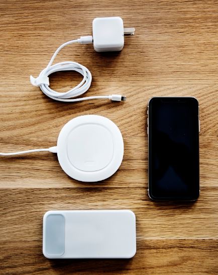 Беспроводная зарядка испортит функцию бесконтактной оплаты на вашем смартфоне