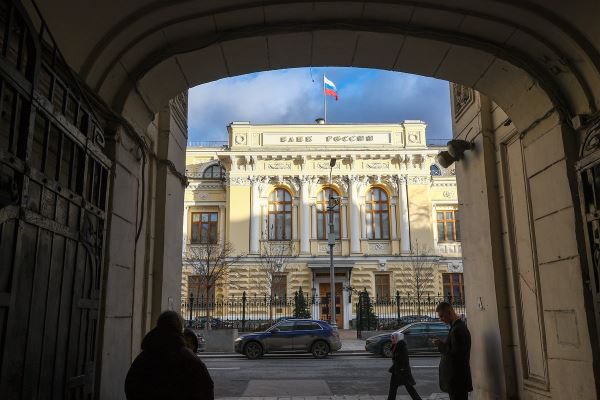 «Грозный-Сити» против Эльбруса. Выбор дизайна 500-рублевой купюры обернулся скандалом. Почему Центробанк отменил голосование?
