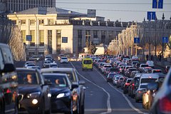В Госдуме оценили возможность смещения рабочего дня с часа пик