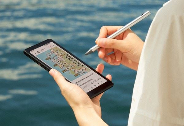Анонс. Onyx Boox P6 Pro - чернильные читалки смартфонного размера с поддержкой сетей 5G