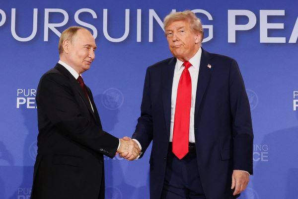 Трамп рассказал о долгом разговоре с Путиным. О чем они договорились?