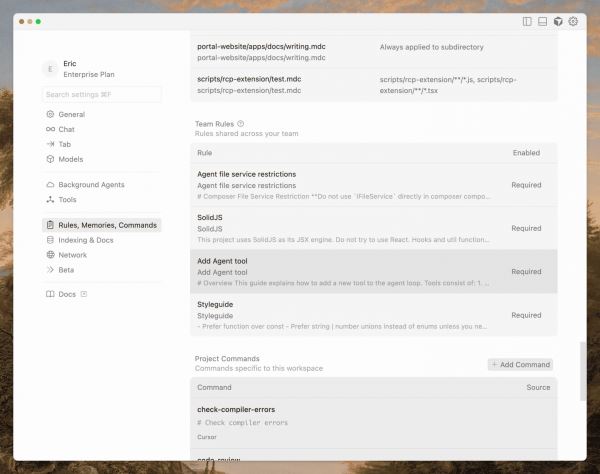 Вышел Cursor 1.7: теперь с «хуками» и автокомплитом при общении с агентом