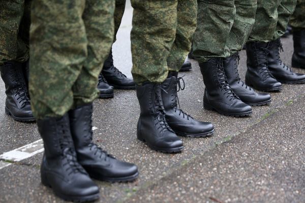 Резервистов смогут привлекать к операциям за пределами России в мирное время. Кого это коснется?