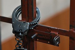 Вскрылось участие экс-главы аппарата Партии пенсионеров в крупной мошеннической схеме